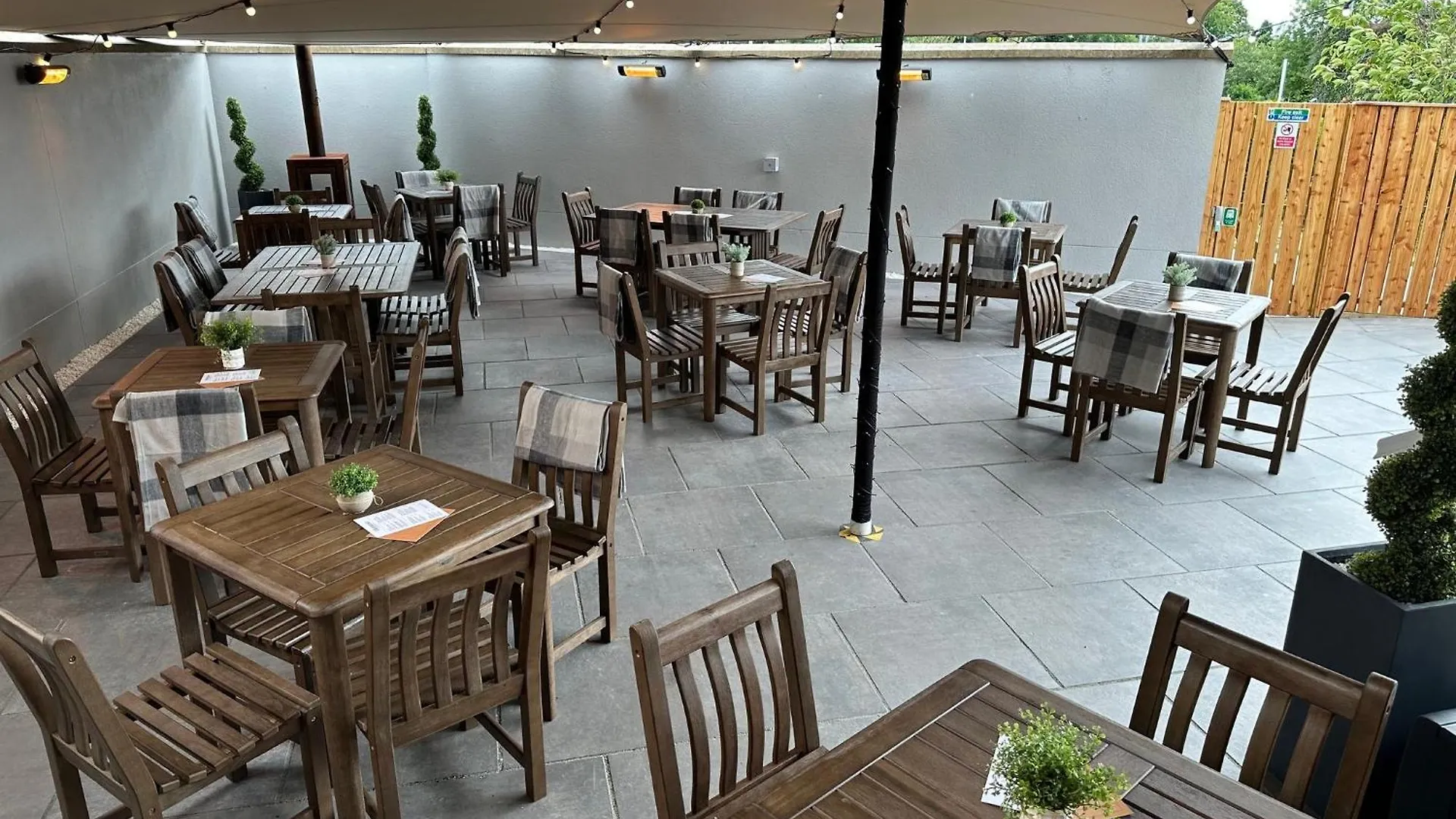 Hotel Holiday Inn Aberdeen West By Ihg Westhill